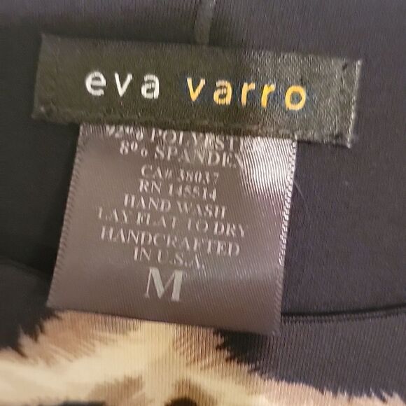 Eva Varro Giraffe cold shoulder dress sz M - Picture 7 of 8